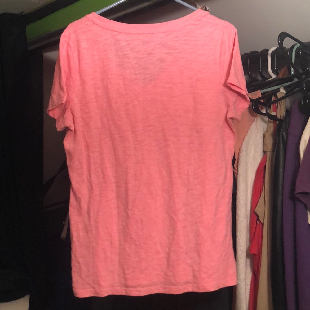 PInk top - Picture 2 of 3